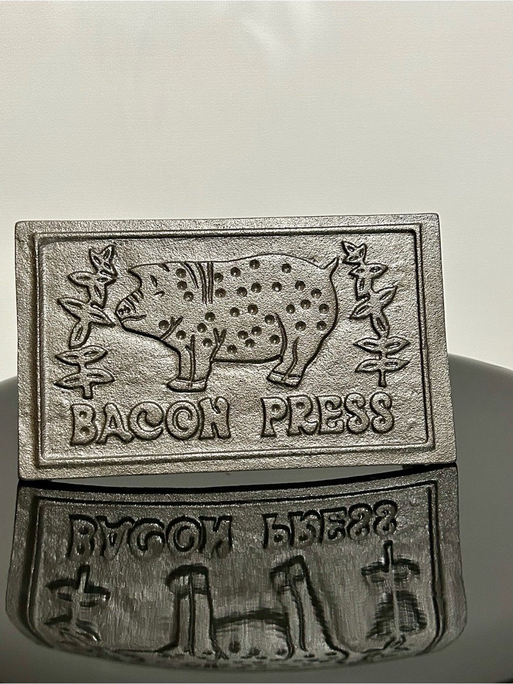 Cast Iron Bacon Press